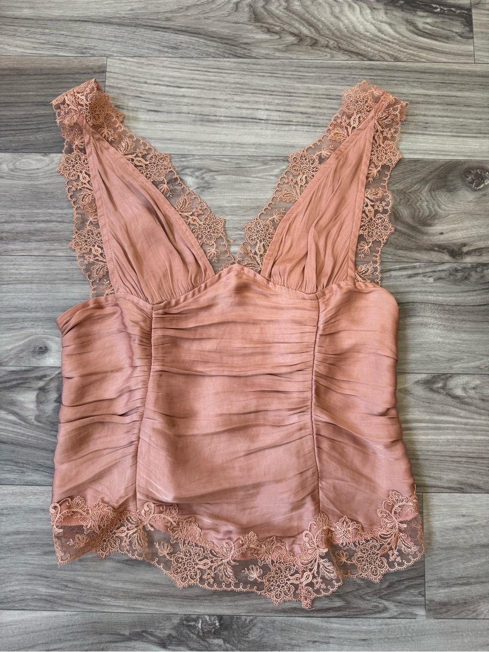 Free People Elena Lace Satin Tank Top in Peached Copper Size Medium - Picture 1 of 7